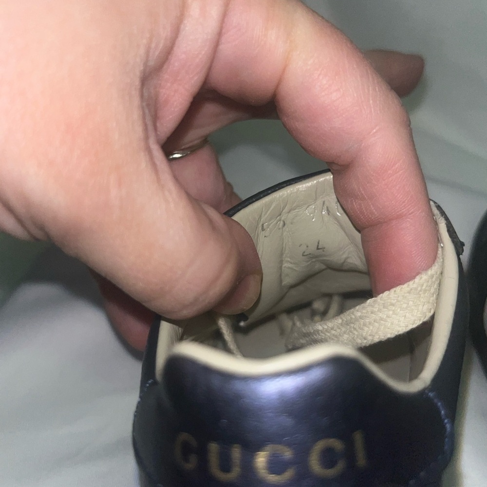 SOLD! With set. Gucci Kids Navy Sneakers with Logo Strap size 24 - Picture 6 of 6